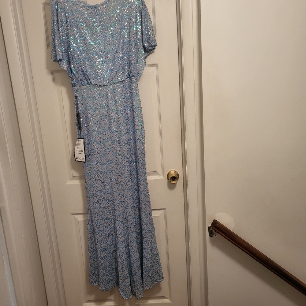 Vince Camuto long dress, shine and shimmer sparkle, size 4